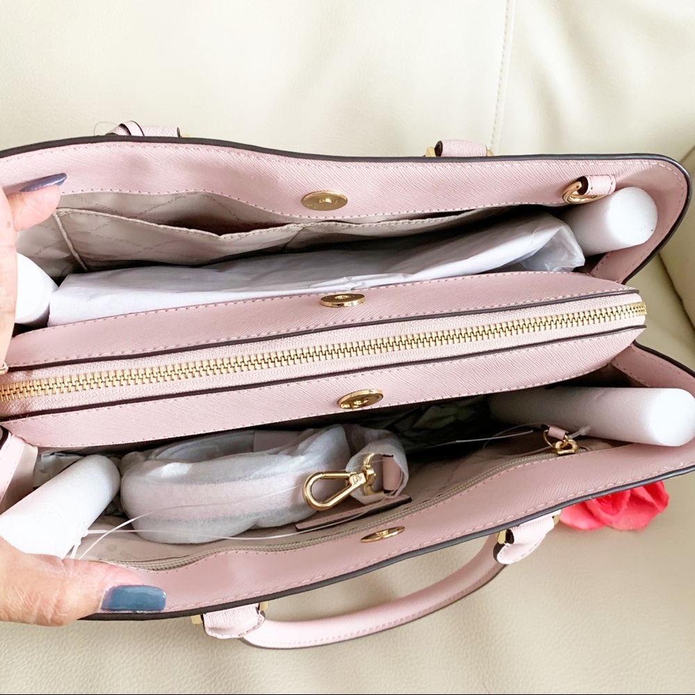 Michael Kors Savannah Satchel BAG ONLY - Picture 4 of 5